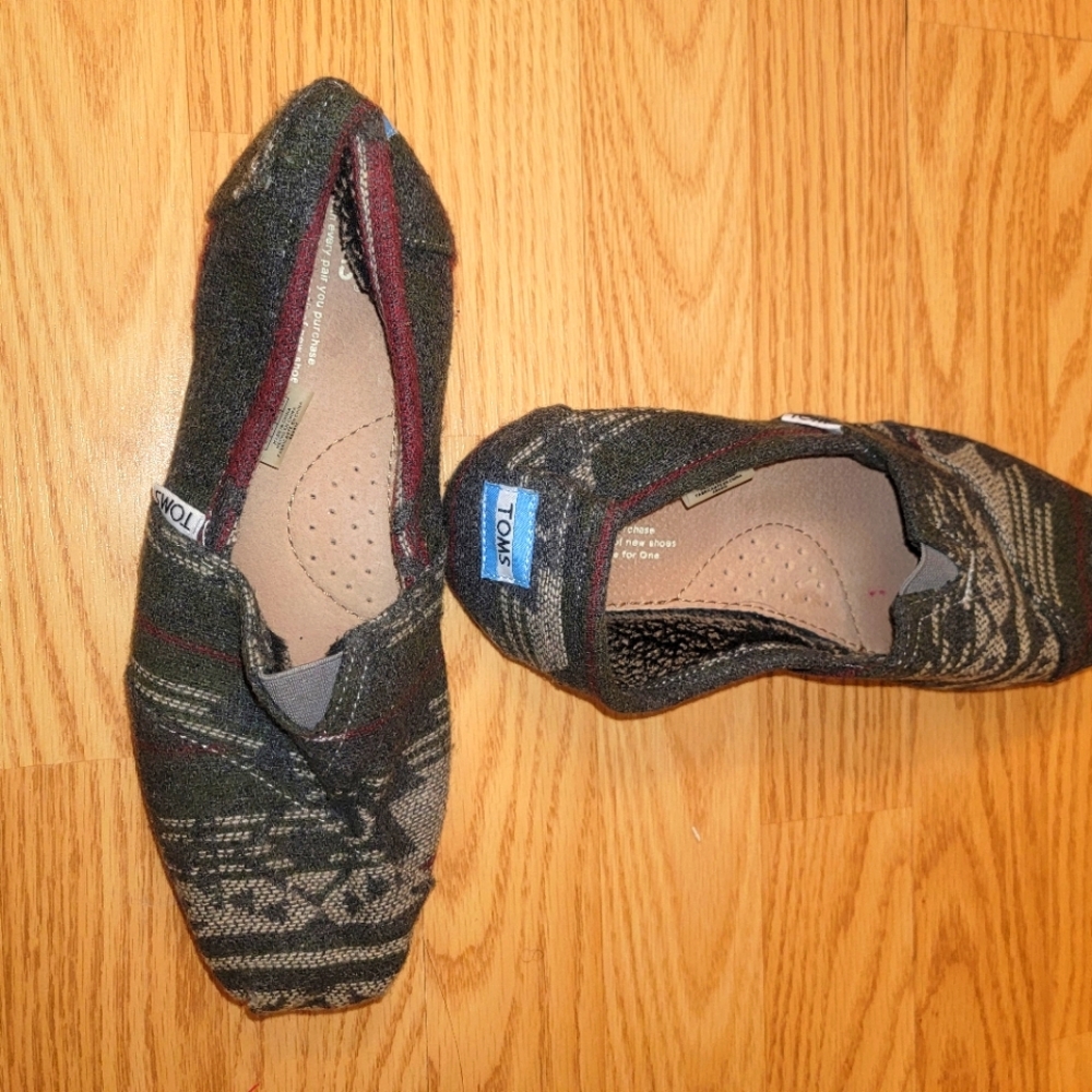 Shoes
